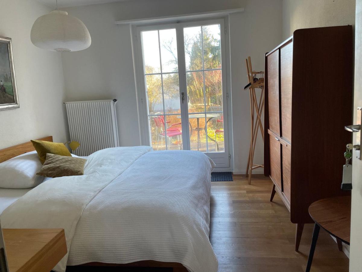 Au Jardin Bed & Breakfast Zuchwil Екстериор снимка