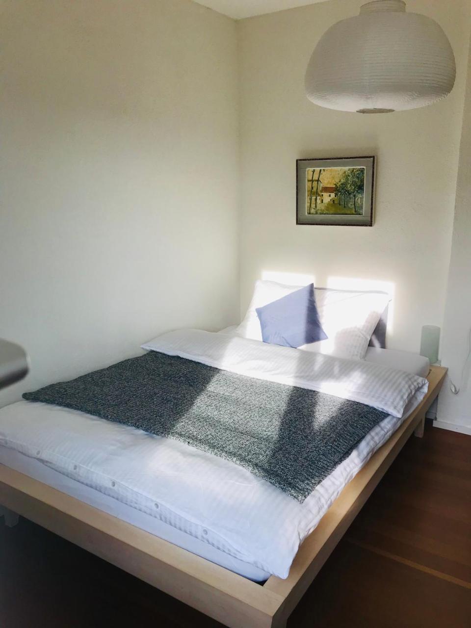 Au Jardin Bed & Breakfast Zuchwil Екстериор снимка